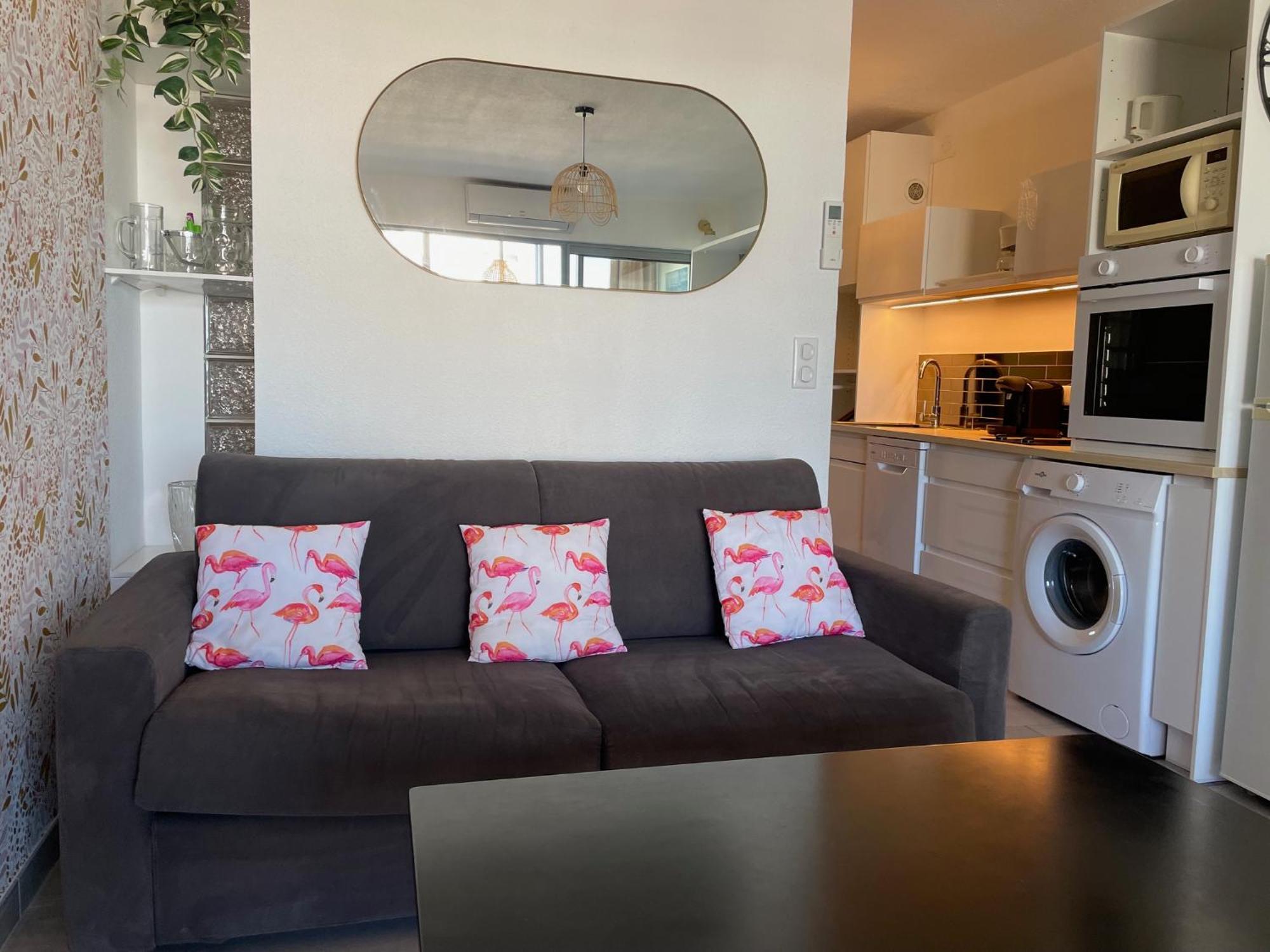 Studio 2-3 Pers Parking Clim Vue Port Et Mer Ла-Гранд-Мот Экстерьер фото