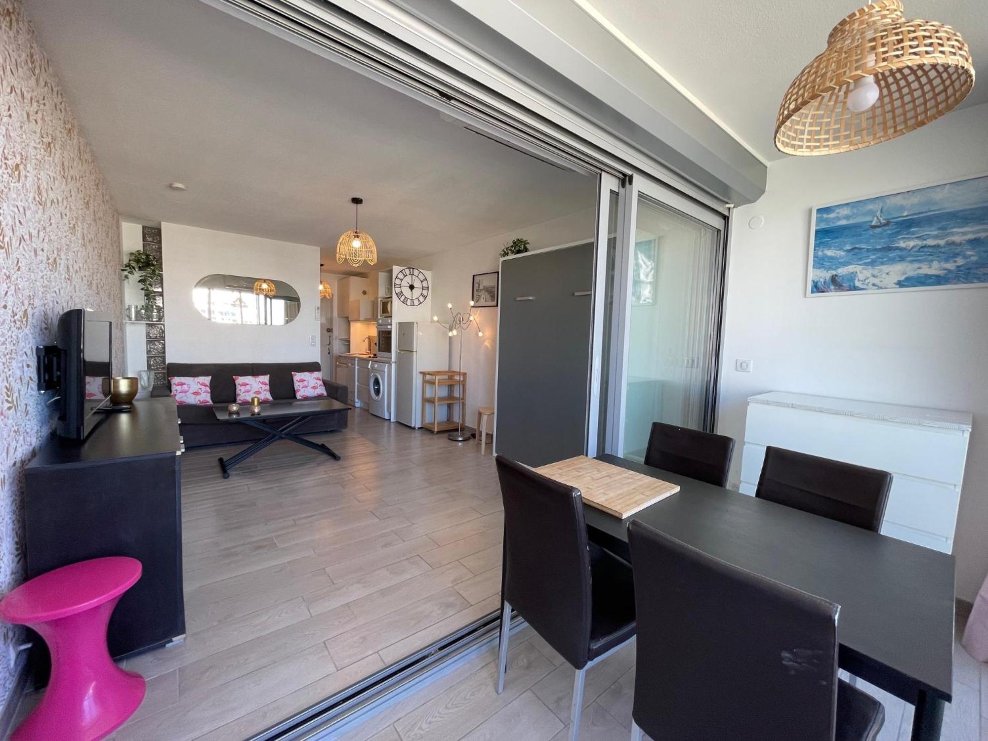 Studio 2-3 Pers Parking Clim Vue Port Et Mer Ла-Гранд-Мот Экстерьер фото