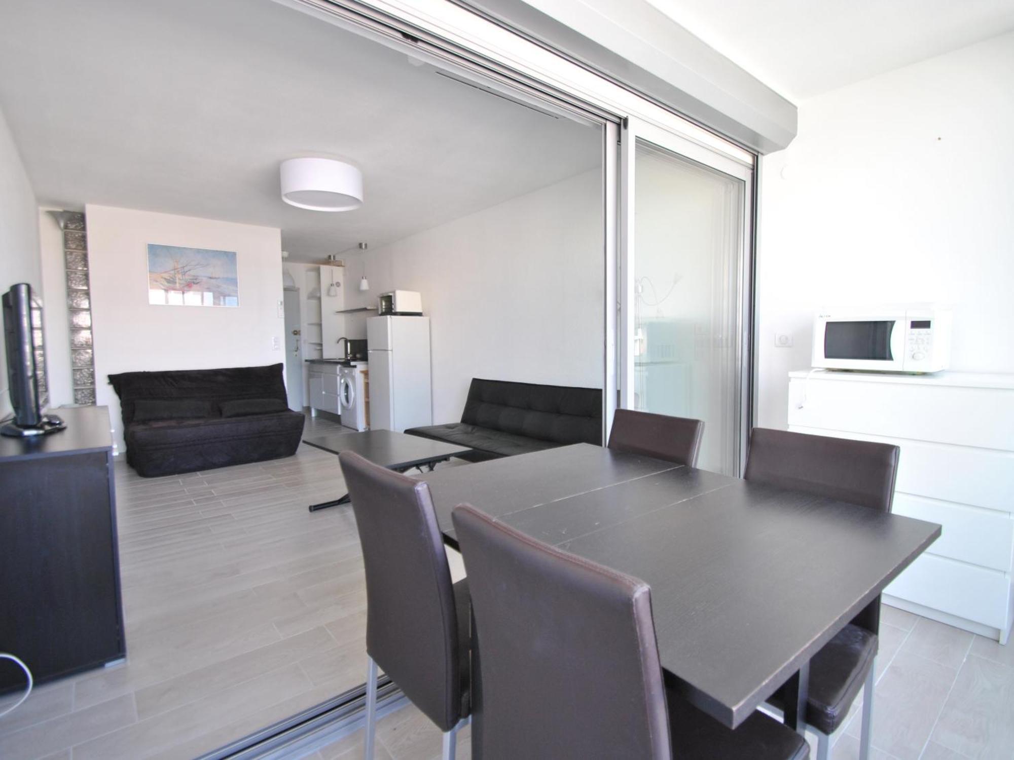 Studio 2-3 Pers Parking Clim Vue Port Et Mer Ла-Гранд-Мот Номер фото